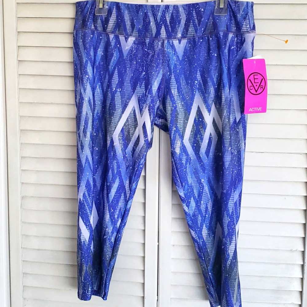 NWT Tummy Control Blue Diamond Leggings, Size Large